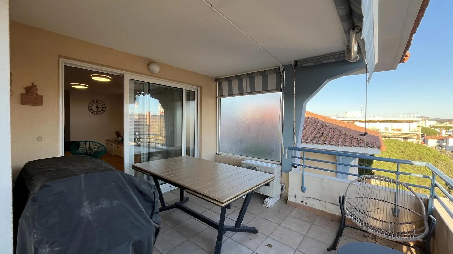 Port Frejus, 150 M De La Plage, Tres Rare A La Loc 0*, Frejus France
