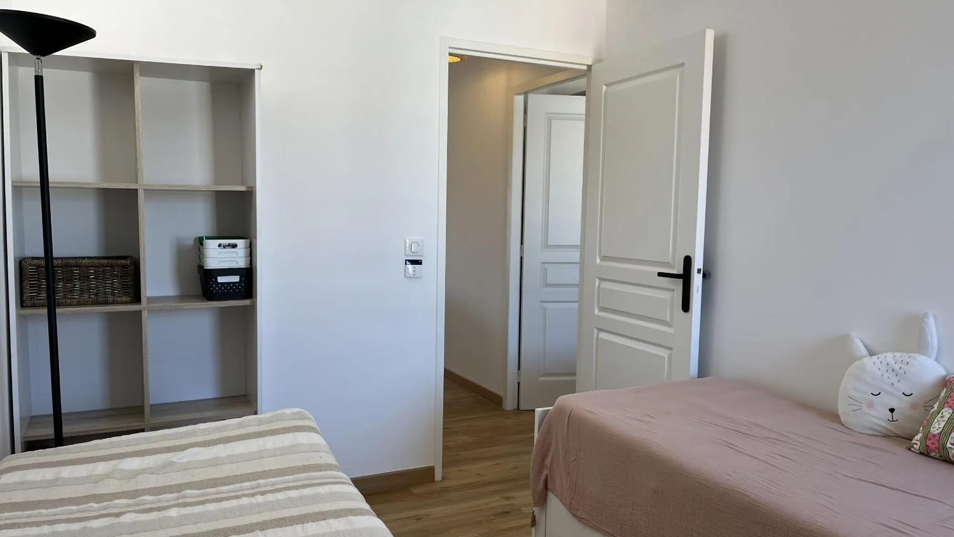 Apartment Port Frejus, 150 M De La Plage, Tres Rare A La Loc