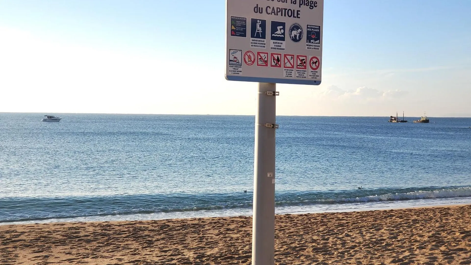 Port Frejus, 150 M De La Plage, Tres Rare A La Loc Frejus